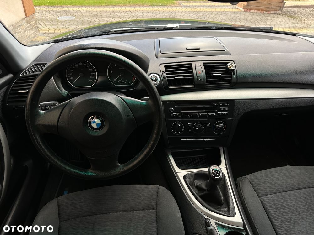 BMW Seria 1 116d - 16