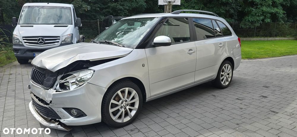 Skoda Fabia 1.2 TSI STYLE EDITION - 4