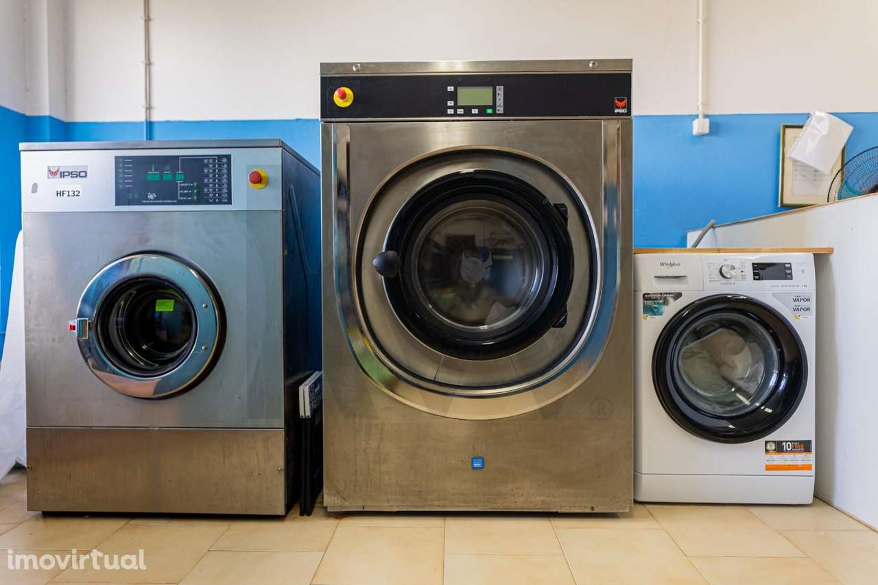 Trespasse de lavandaria totalmente equipada - Ouressa, Mem Martins - Grande imagem: 4/17