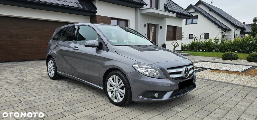 Mercedes-Benz Klasa B 200 CDI (BlueEFFICIENCY) 7G-DCT - 1
