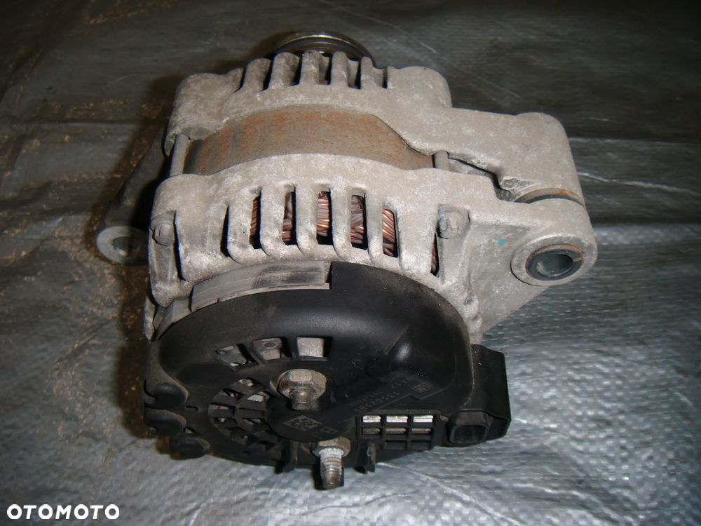 opel insignia a 2.0 cdti 10r alternator  13502583 - 2