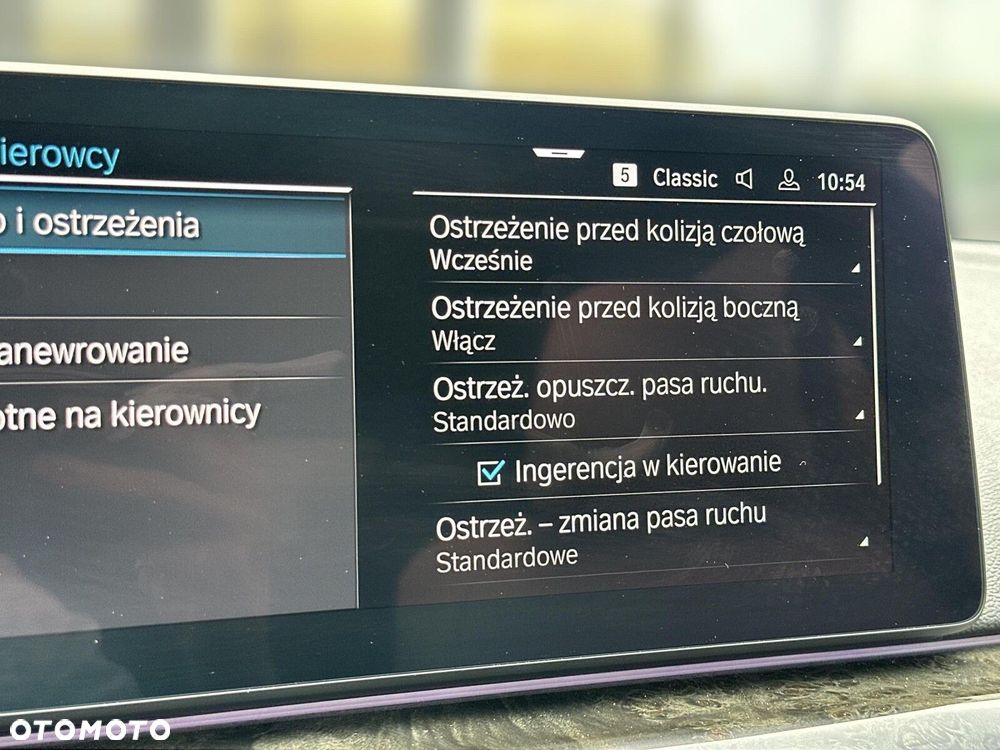 BMW Seria 5 530e xDrive M Sport sport - 39