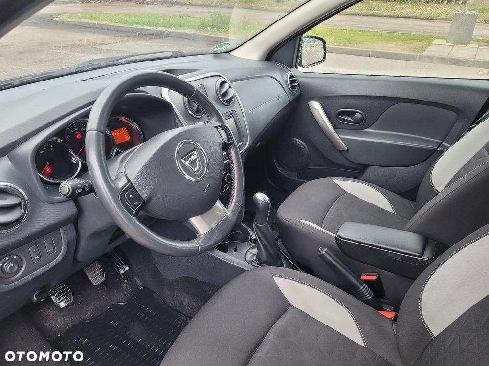 Dacia Sandero Stepway 0.9 TCe Laureate S&S - 9