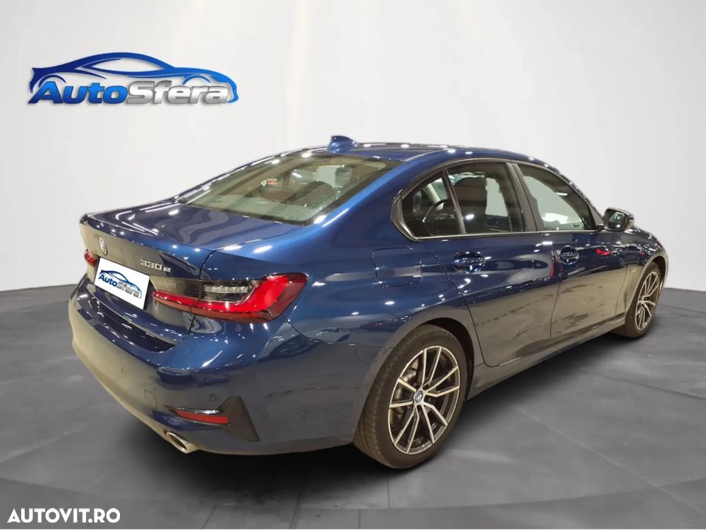 BMW Seria 3 330e Aut. Advantage - 3