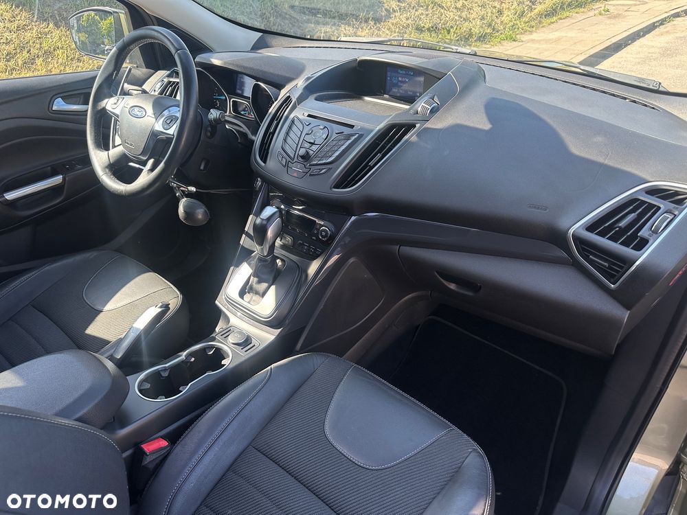 Ford Kuga - 20