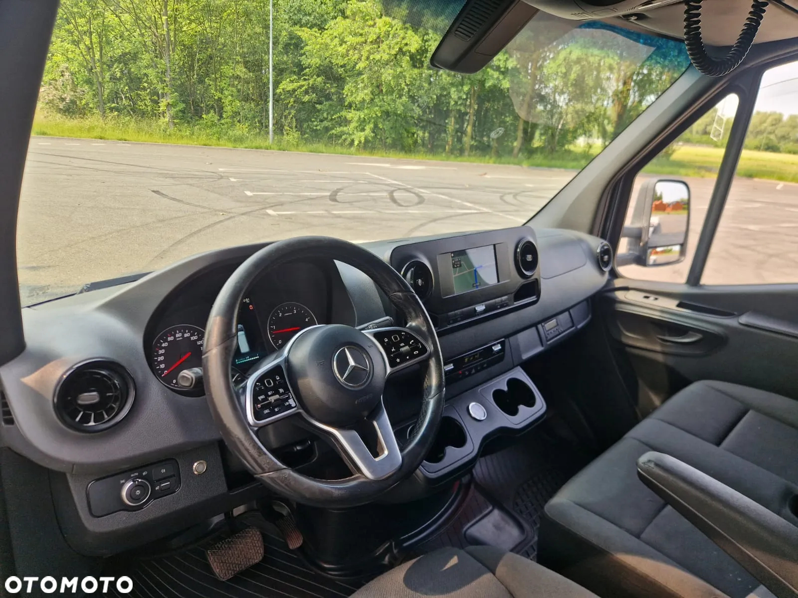 Mercedes-Benz sprinter - 11