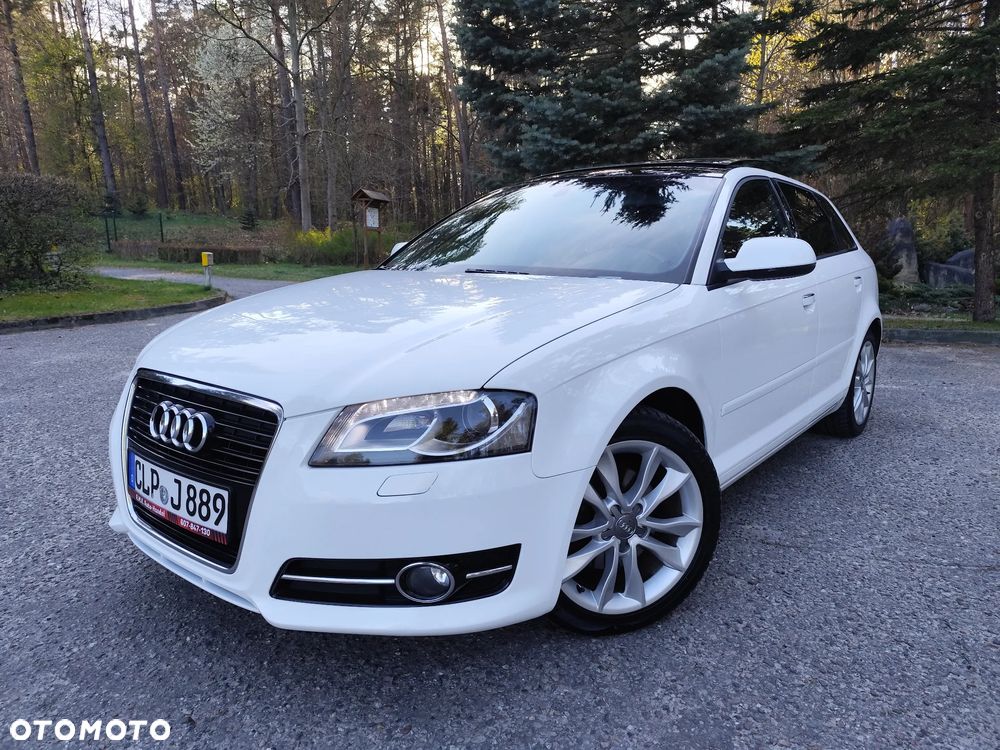 Audi A3 Sportback 2.0 TDI DPF S tronic Ambiente - 1