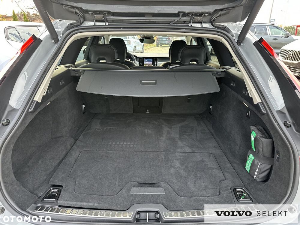 Volvo V90 - 29