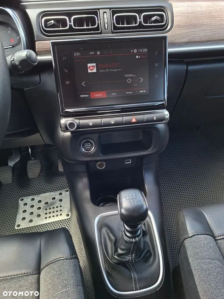 Citroën C3 1.2 PureTech Shine - 27