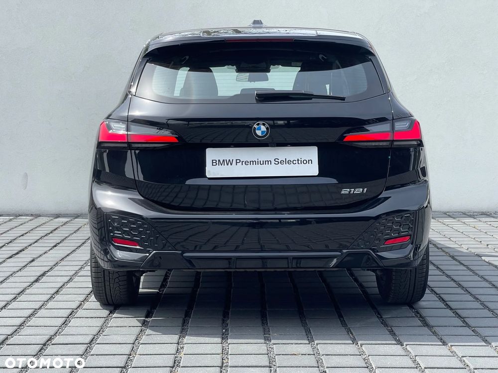 BMW 218I 2023 photo 4