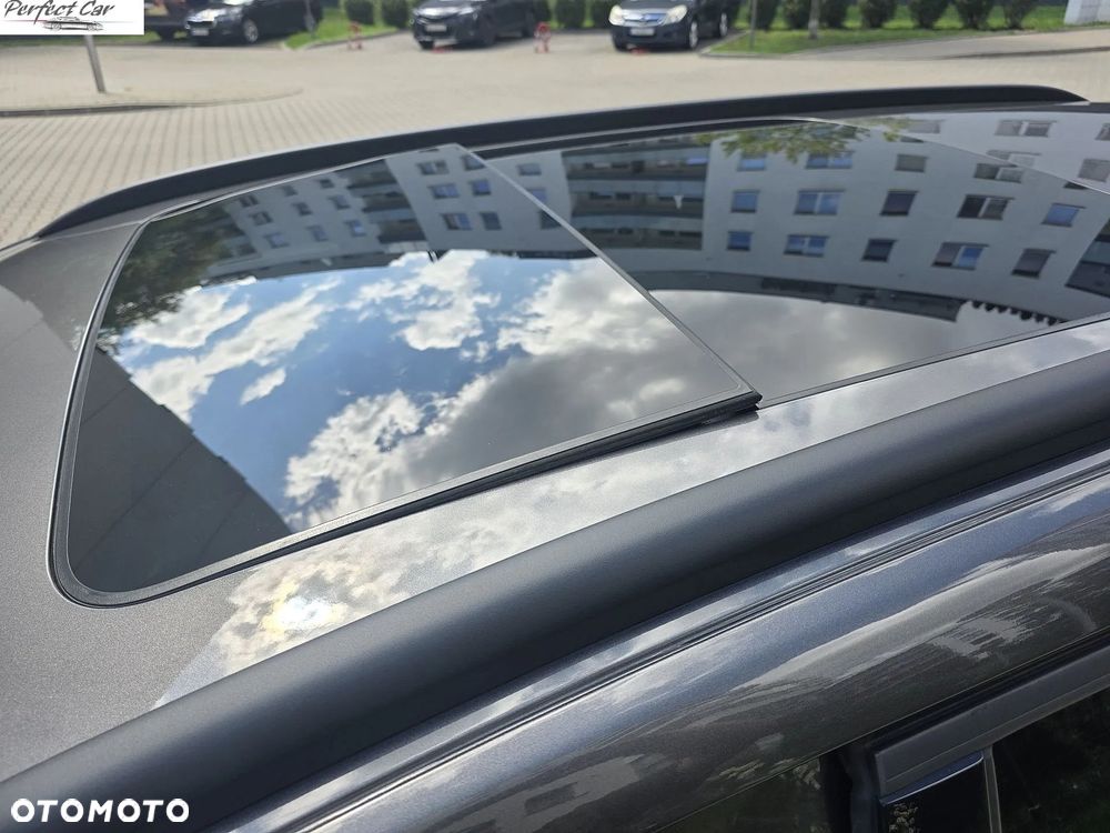 Ford Mondeo SW 2.0 Hybrid ST-Line Plus - 30