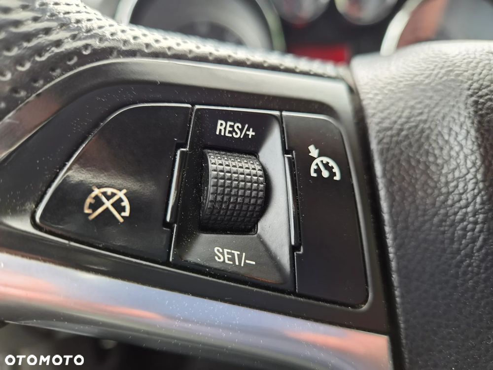 Opel Insignia 2.0 CDTI EcoFLEX Cosmo - 19