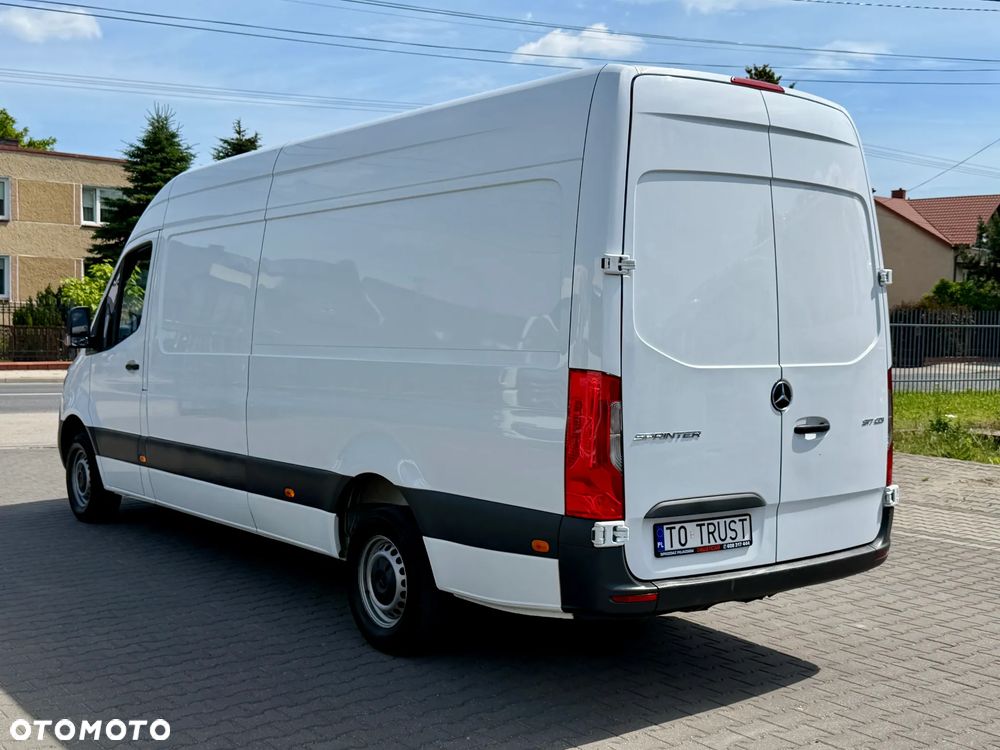Mercedes-Benz SPRINTER LONG / SALON POLSKA / NISKI PRZEBIEG / MANUAL / ROCZNA GWARANCJA / LEASING / KREDYT - 4