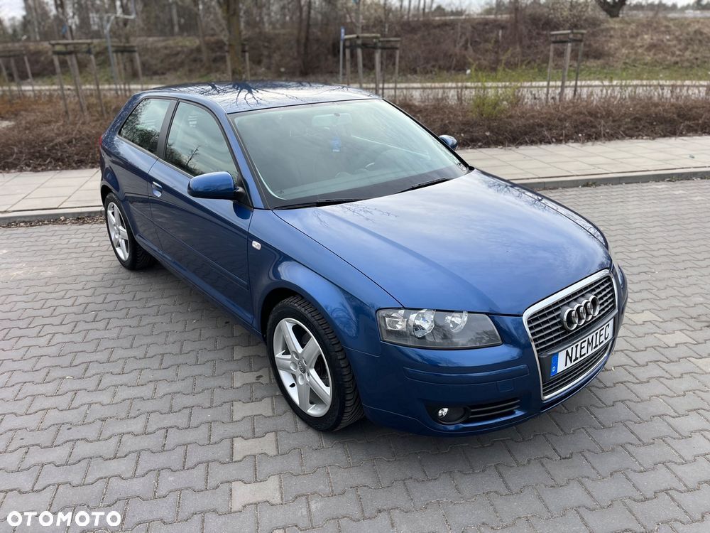 Audi A3 3-drzwiowe 1.6 Ambition - 12