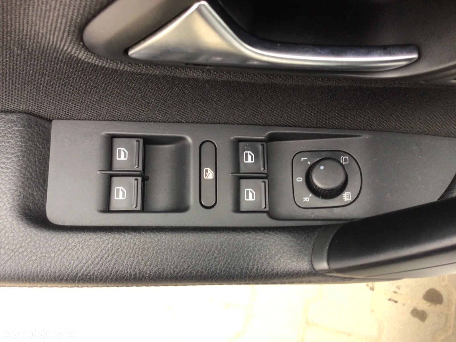 Volkswagen Passat CC - 31