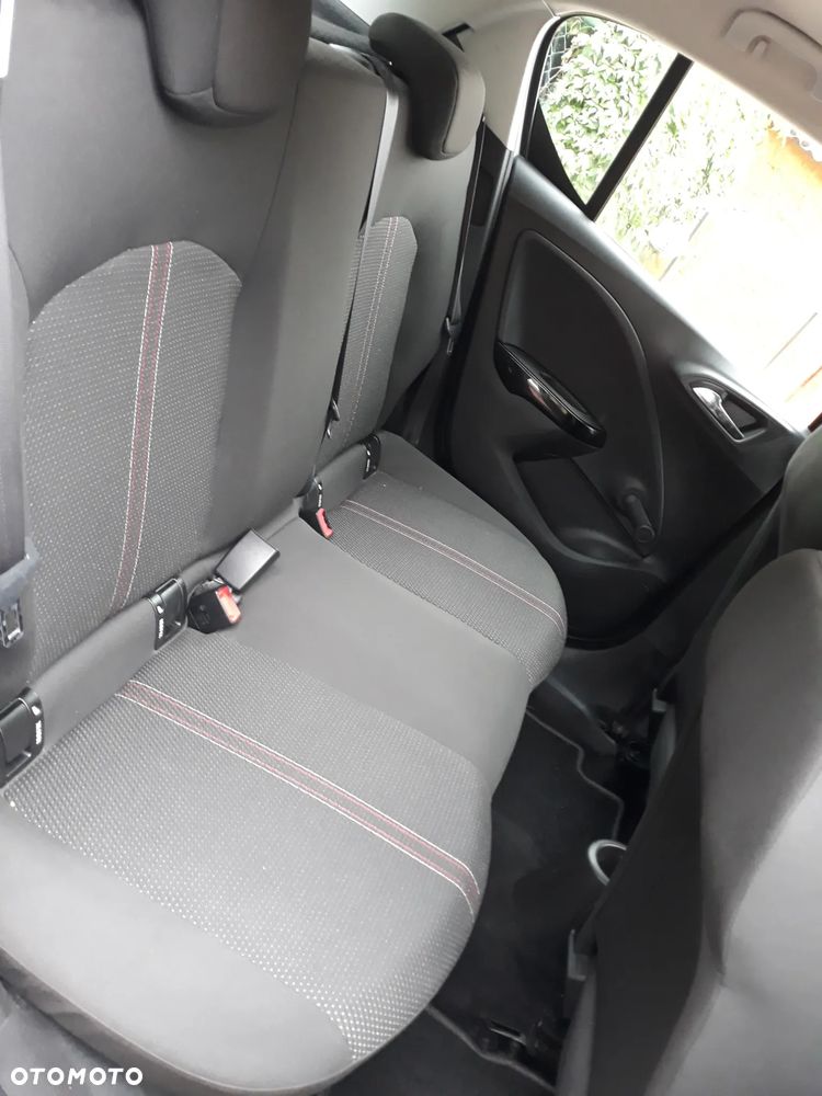 Opel Corsa 1.4 T Cosmo S&S - 11