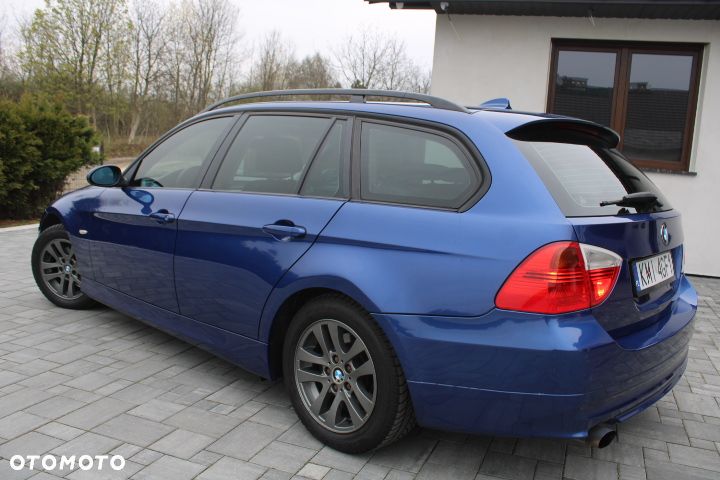 BMW Seria 3 - 26