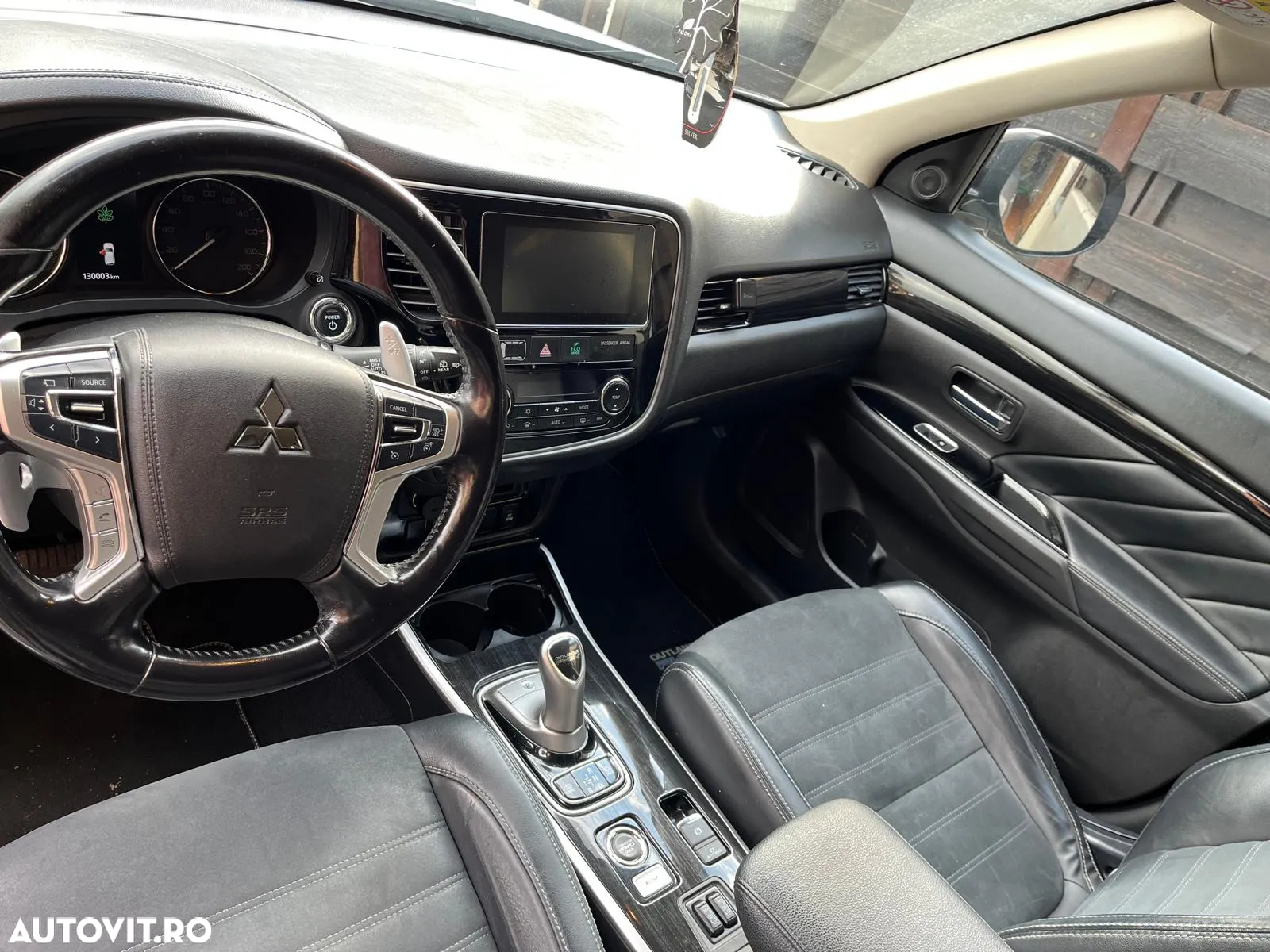 Mitsubishi Outlander - 13