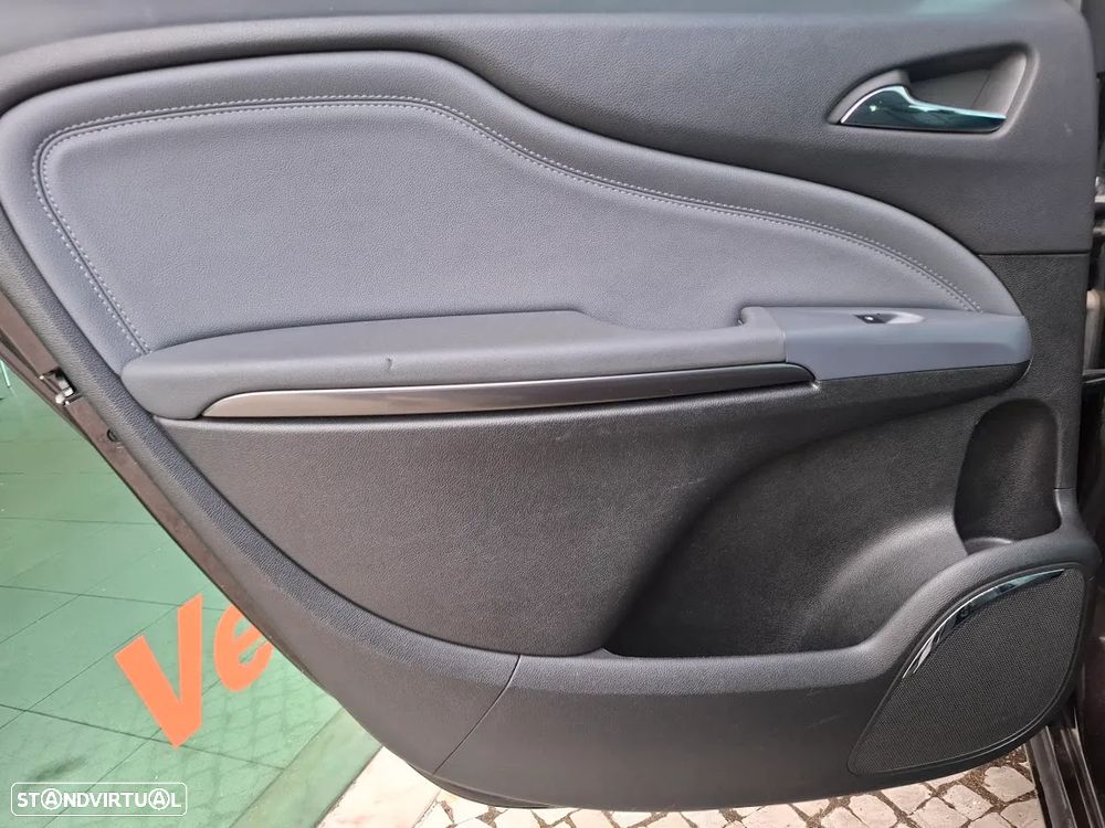 Opel Zafira 2.0 CDTi Cosmo - 30