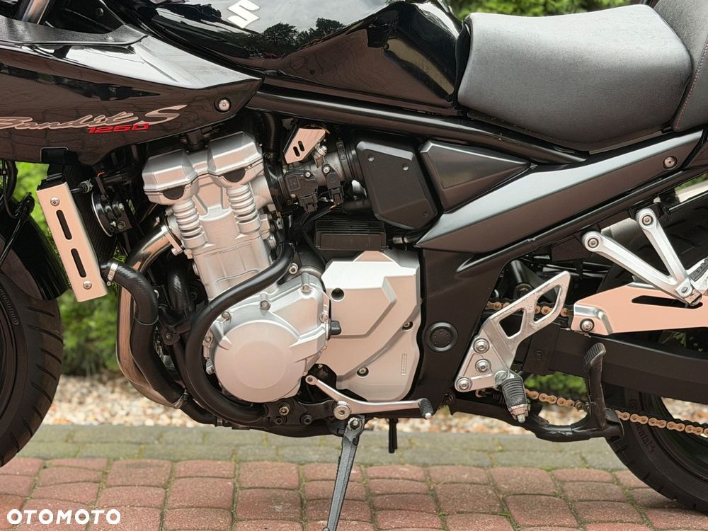 Suzuki Bandit - 16