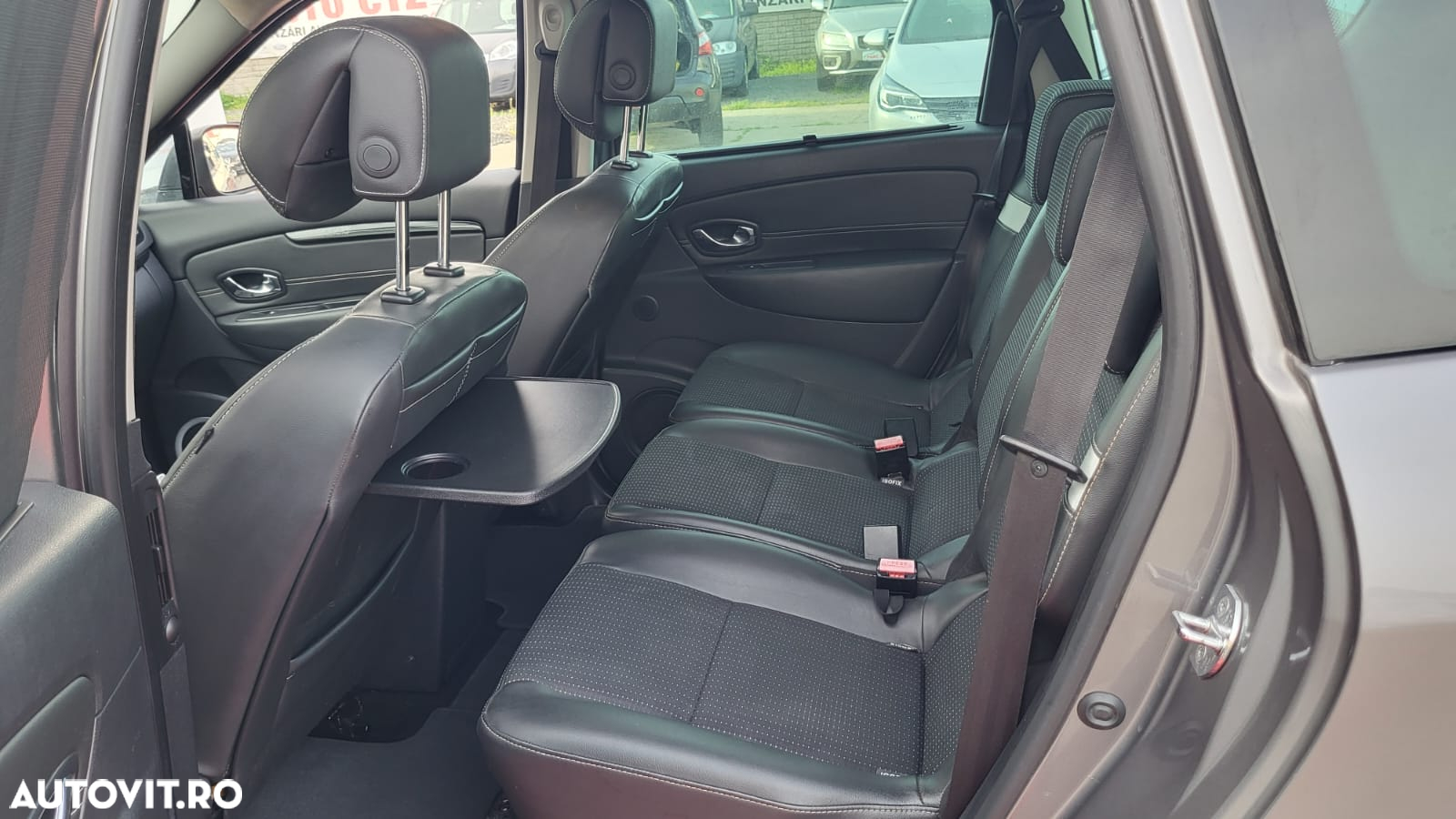 Renault Grand Scenic dCi 130 FAP Start & Stop Luxe - 30