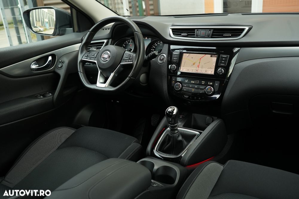 Nissan Qashqai 1.3 DIG-T DCT AKARI - 18