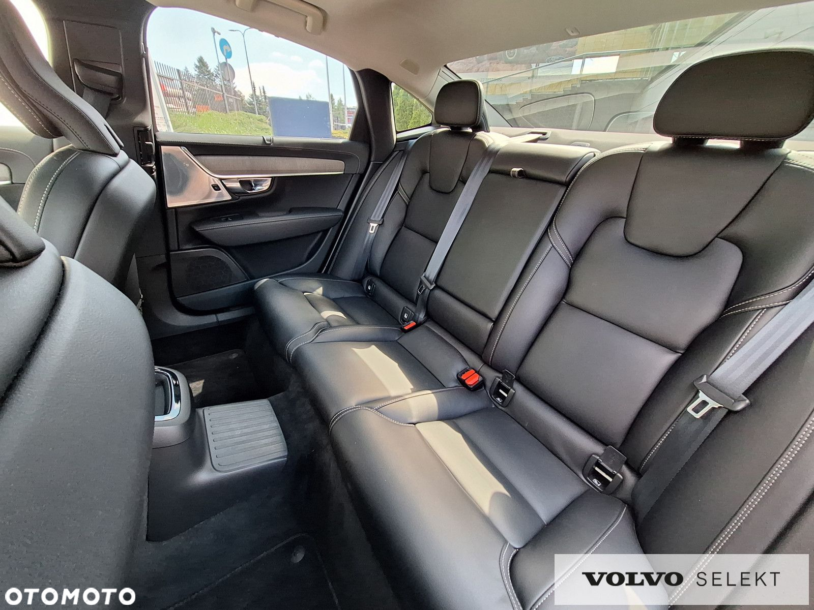 Volvo S90 - 11