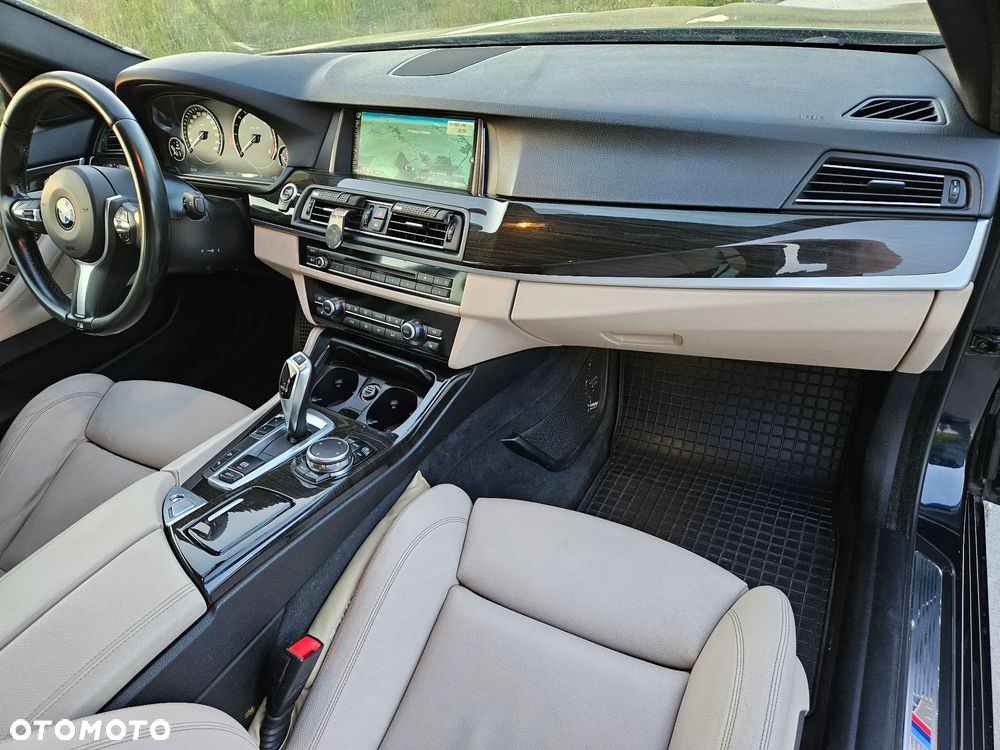 BMW Seria 5 520d xDrive Sport - 26