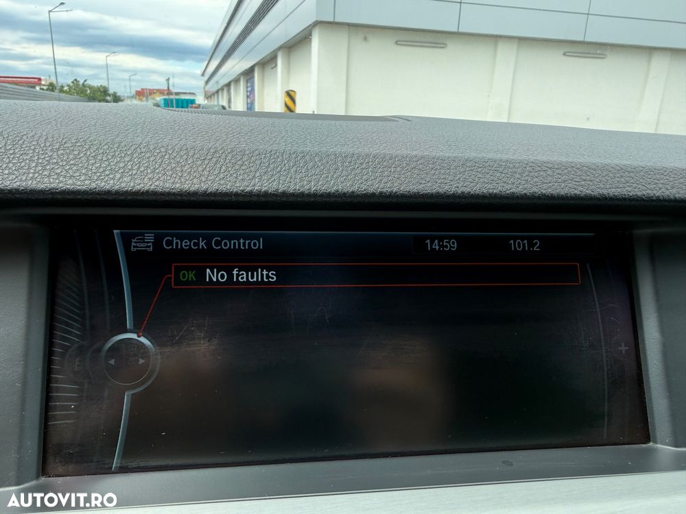 BMW Seria 5 - 17