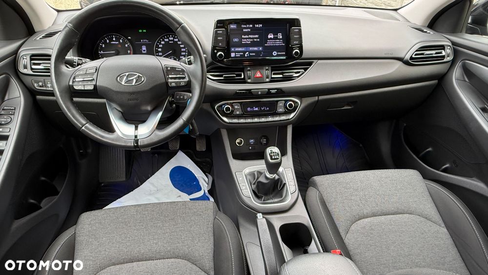 Hyundai i30 1.0 T-GDI EDITION 30 - 31