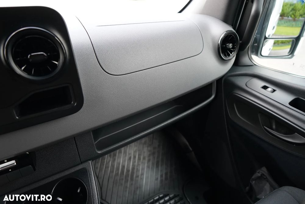 Mercedes-Benz SPRINTER / NEGRU / PANEL / 3 LOCURI / MANUAL / IMPORTAT - 30