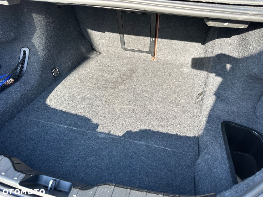 BMW Seria 5 520d Edition Fleet Exclusive - 21