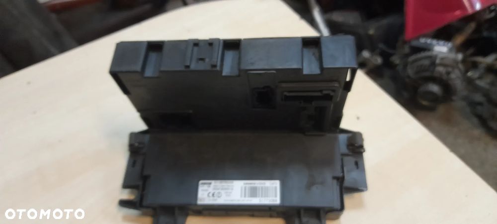 SKRZYNKA BEZPIECZNIKÓW FIAT  PANDA 51773068 - 2