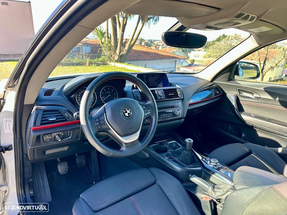 BMW 116 d Sport Line - 22