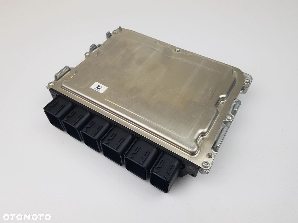 NOWY ORYGINALNY Komputer Sterownik silnika BMW X5 G05 X7 G07 5A81879 - 5