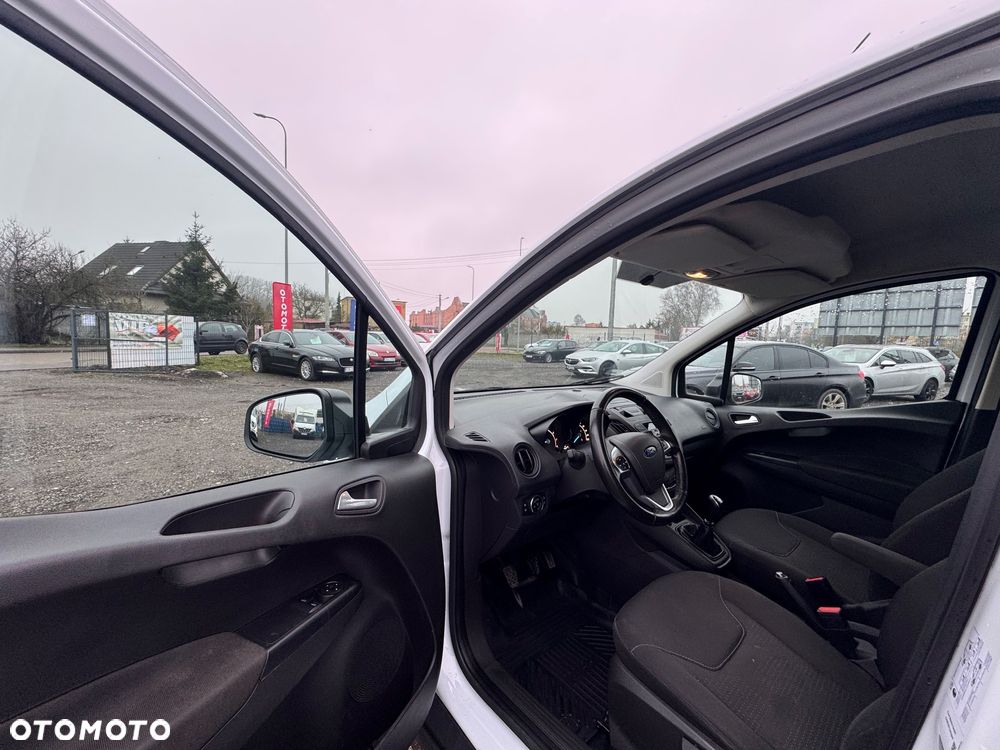 Ford Transit Courier Trend - 18