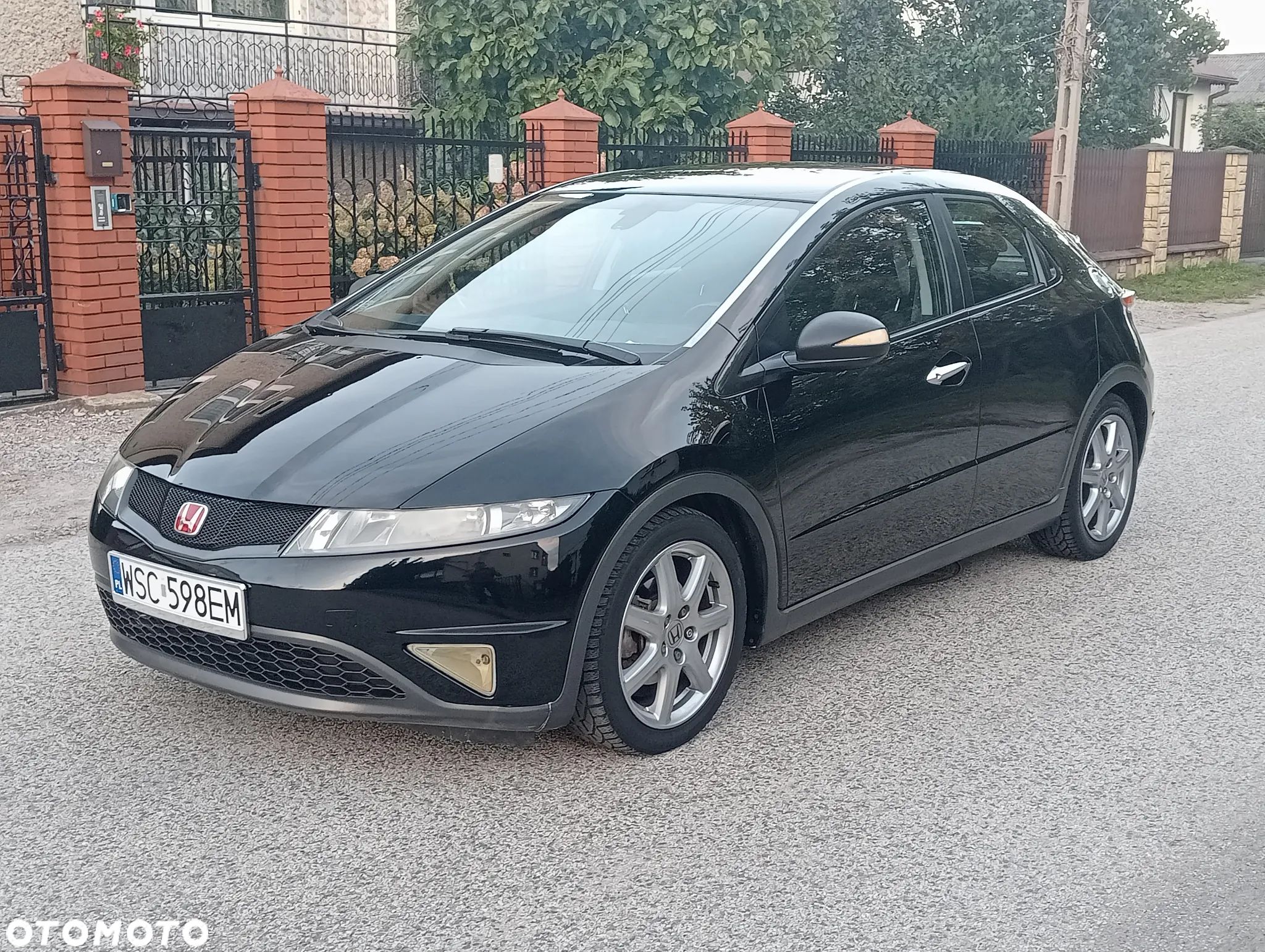 Honda Civic 1.8 Comfort - 1