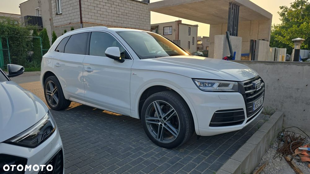 Audi Q5 2018 photo 2