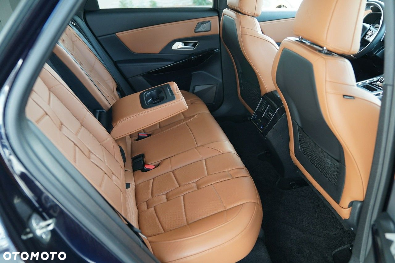 DS Automobiles DS 7 Crossback - 25