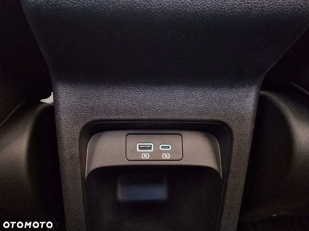 BYD Atto 2 45kWh Boost - 13