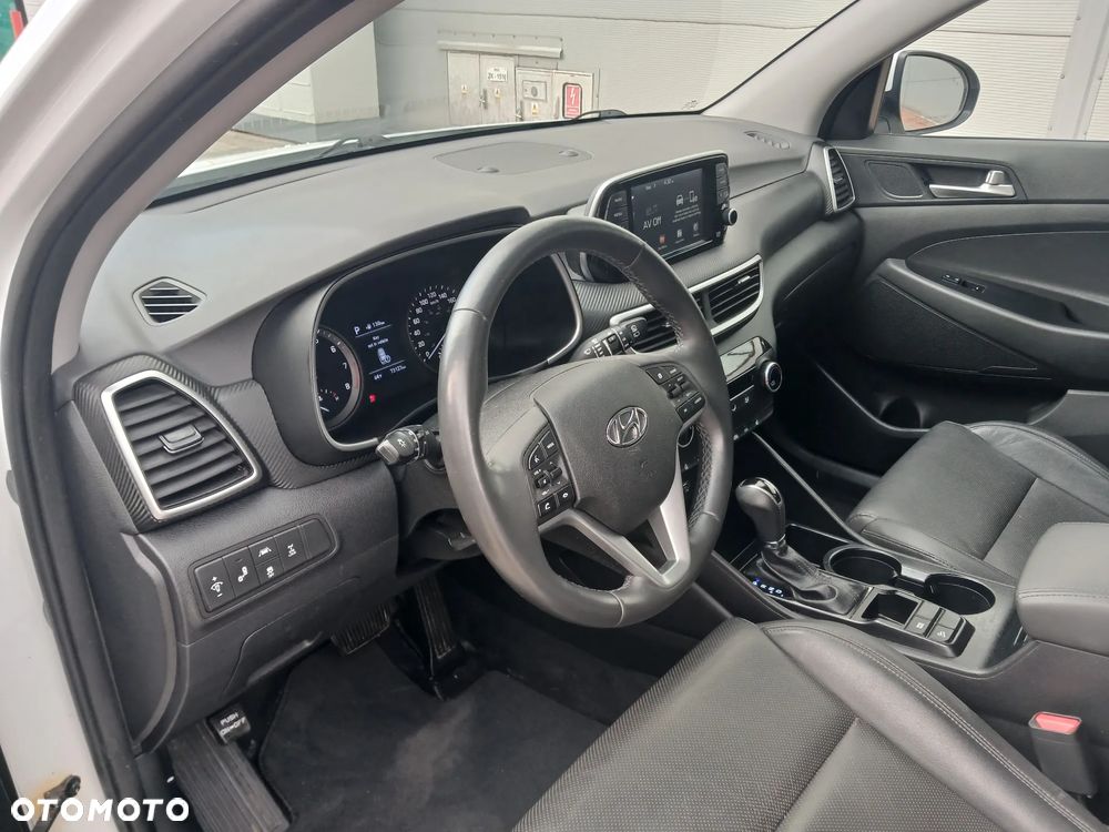 Hyundai Tucson 1.6 GDi 4WD DCT Trend - 14