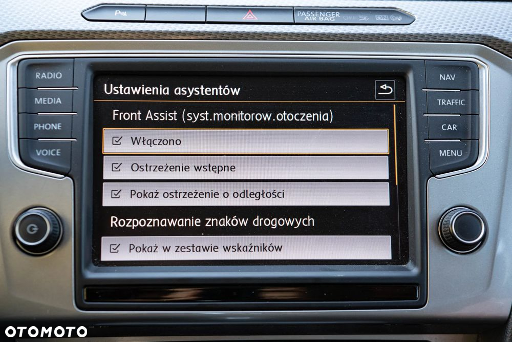 Volkswagen Passat 2.0 TDI Bi-Turbo BMT 4Mot Highline DSG - 22