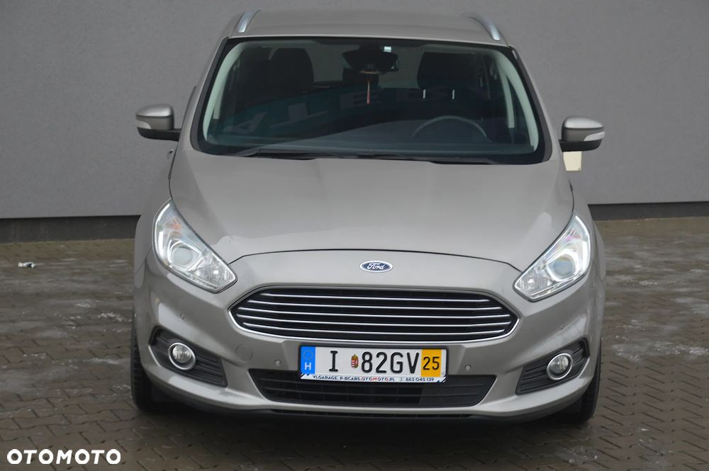 Ford S-Max 2.0 TDCi 4WD Titanium - 4