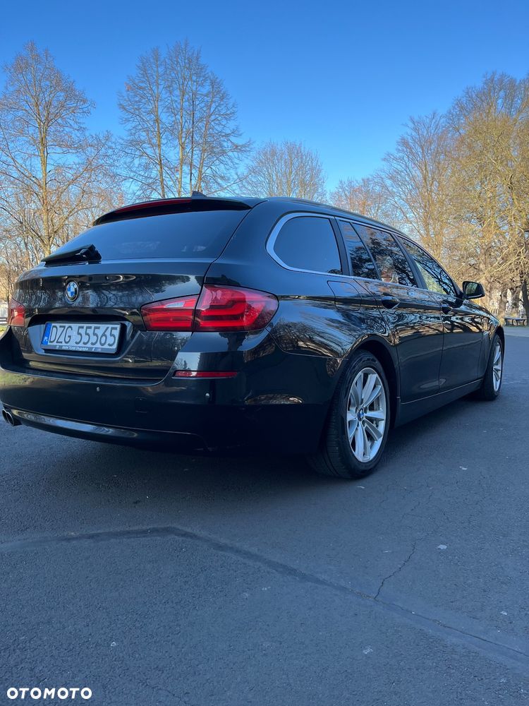 BMW Seria 5 520d - 7
