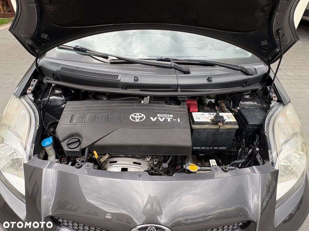 Toyota Yaris 1.33 VVT-i Life - 26