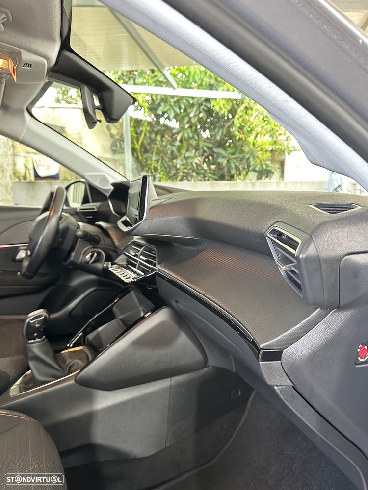 Peugeot 208 1.2 PureTech Active - 14