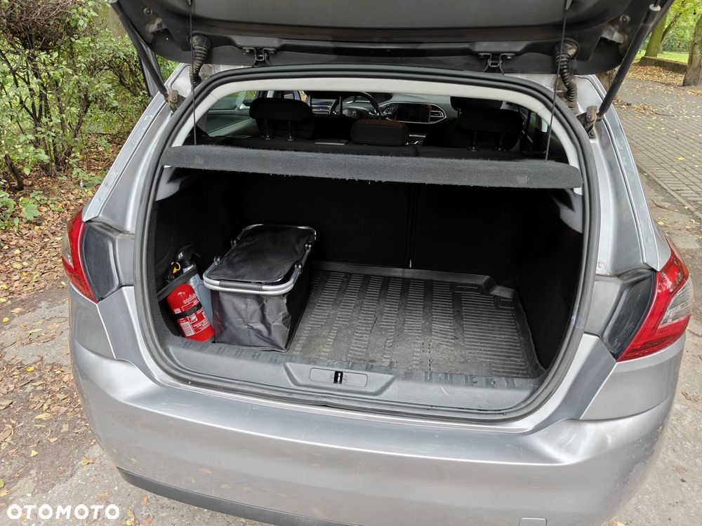 Peugeot 308 1.2 PureTech Active S&S - 7