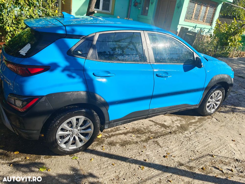 Hyundai KONA - 5