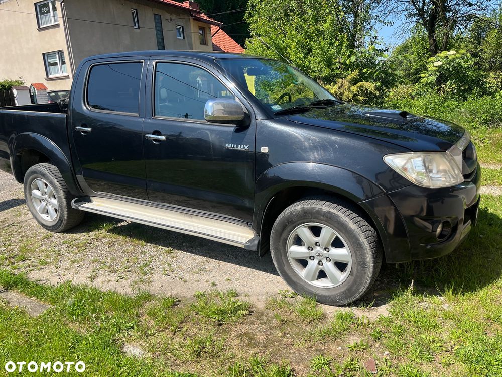 Toyota Hilux 3.0 D-4D SR5-X - 3