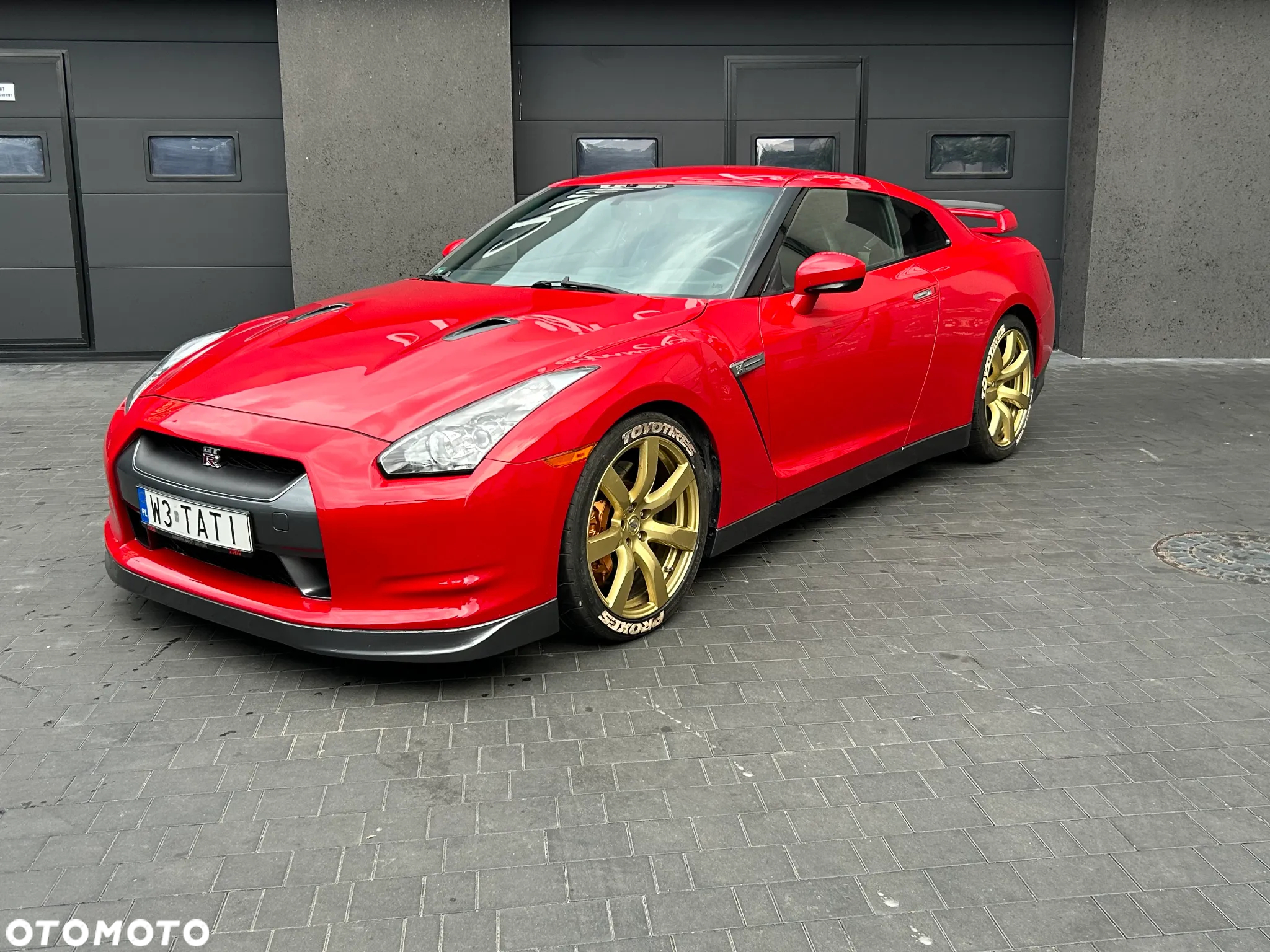 Nissan GT-R Black Edition - 11